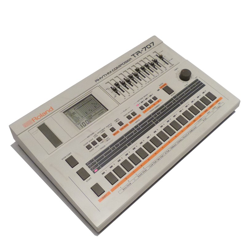 Roland TR-707の画像